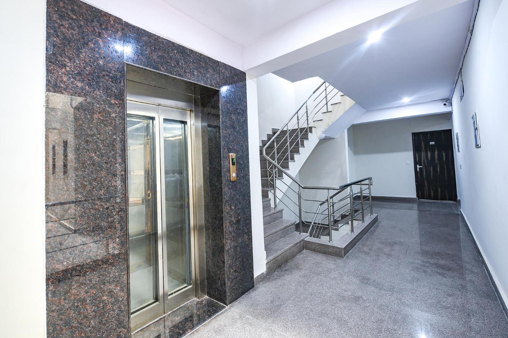 Fabhotel The Yashobhumi Near Yashobhoomi Convention Centre Delhi  Exterior photo