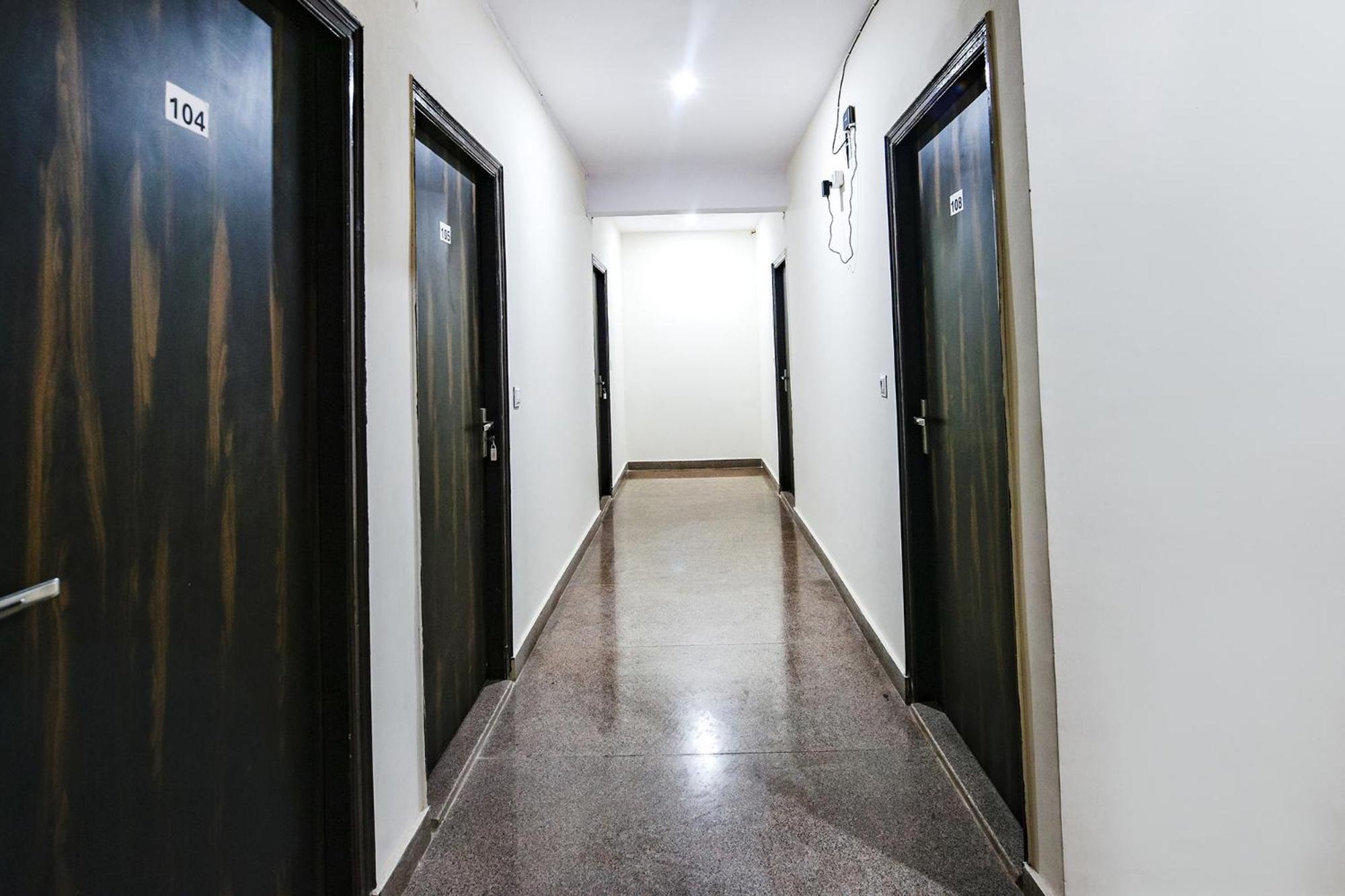 Fabhotel The Yashobhumi Near Yashobhoomi Convention Centre Delhi  Exterior photo